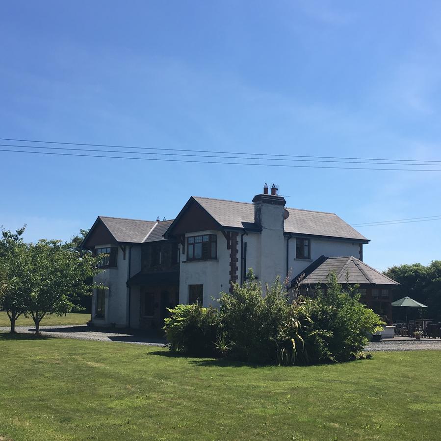 Riverdale Carlingford Bagian luar foto